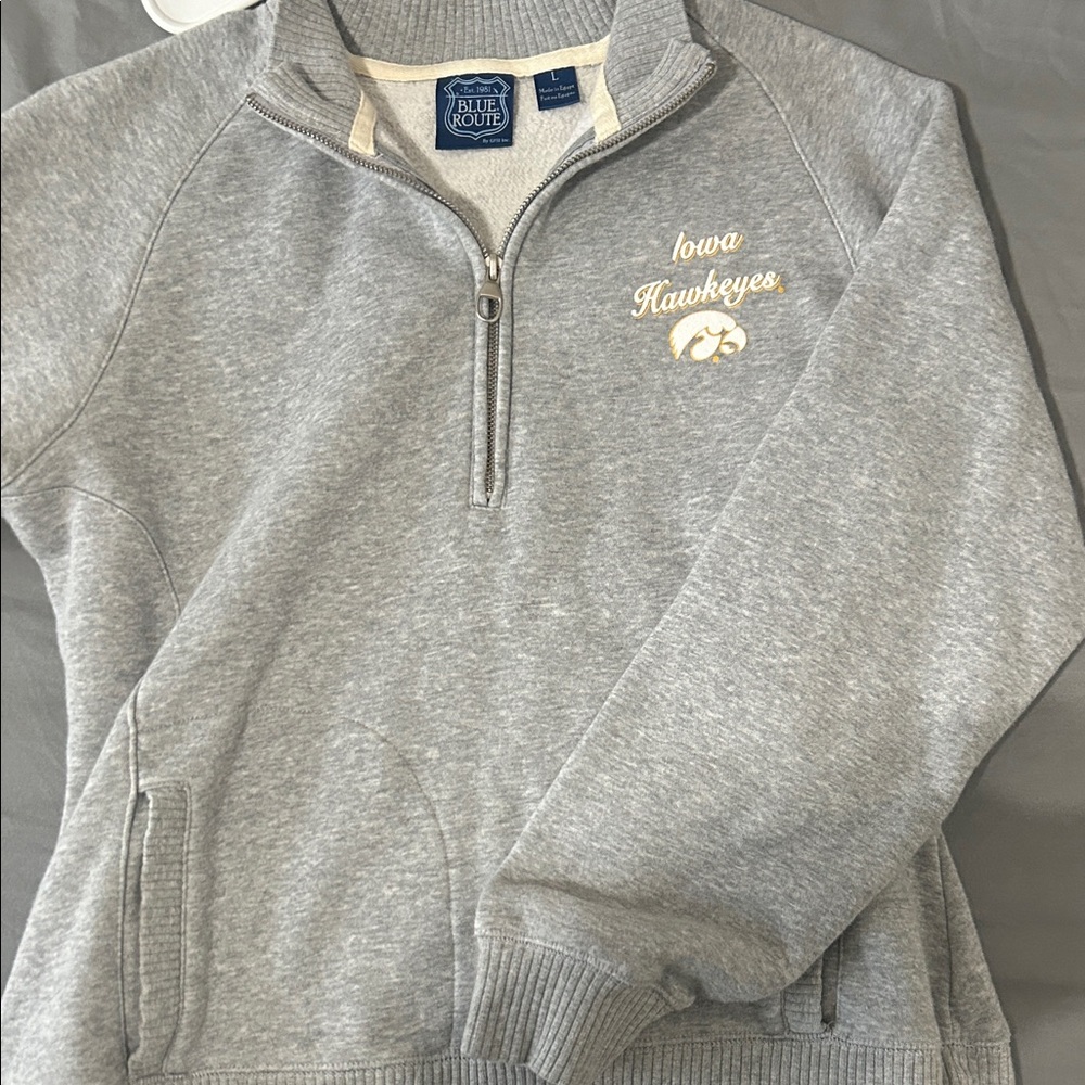 Blue 84 Women's Gray Iowa Hawkeyes Jacket